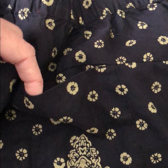 Anthropologie HEI-HEI skirted shorts! - Picture 8 of 8